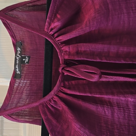 SAM AND JESS BRAND WOMEN'S JUNIOR BURGUNDY COLD SHOULDER TOP SIZE SMALL - Picture 5 of 16